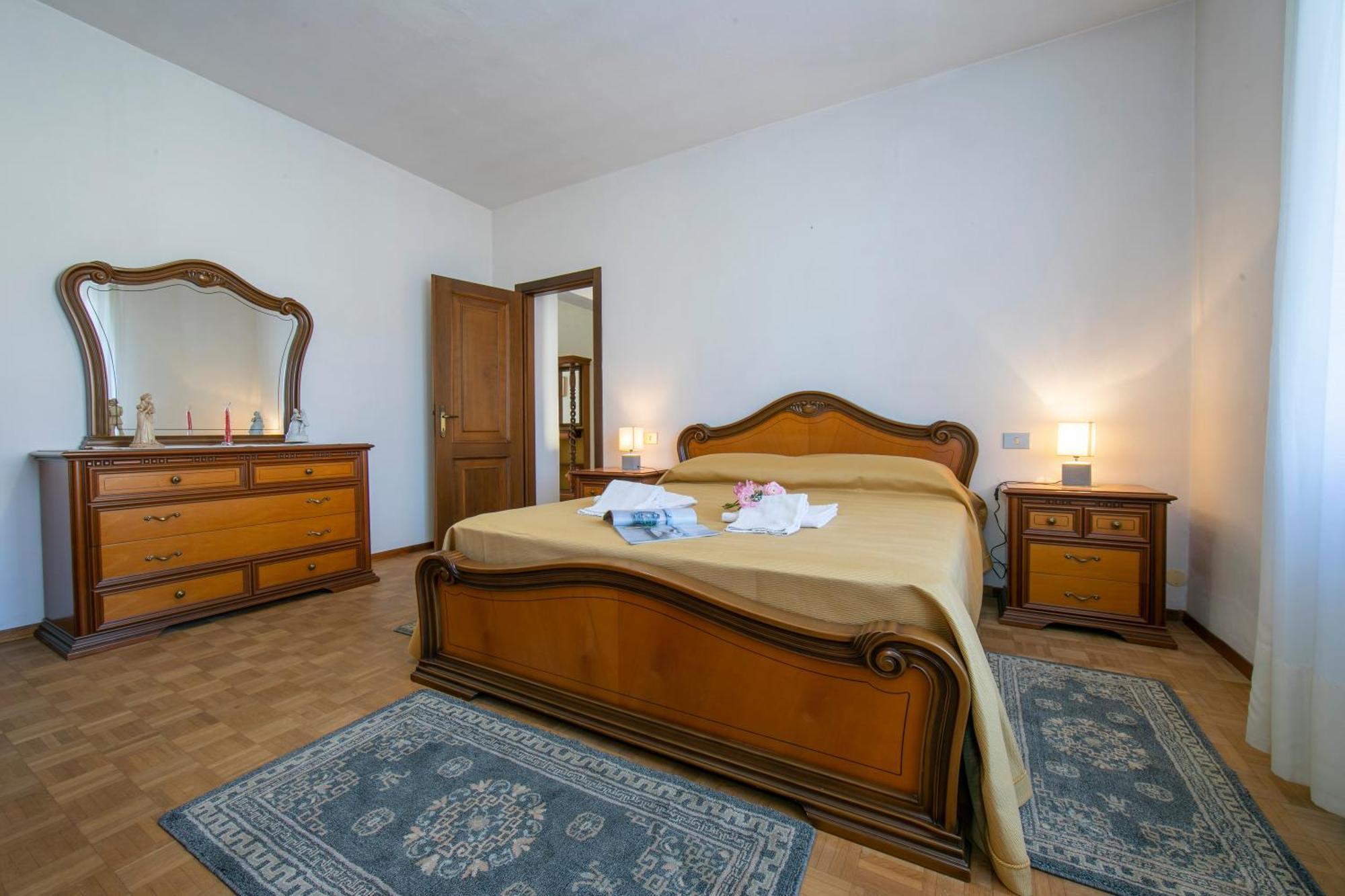 Casa Amabile With Salty Water Pool - Happy Rentals Reno Di Leggiuno Zewnętrze zdjęcie