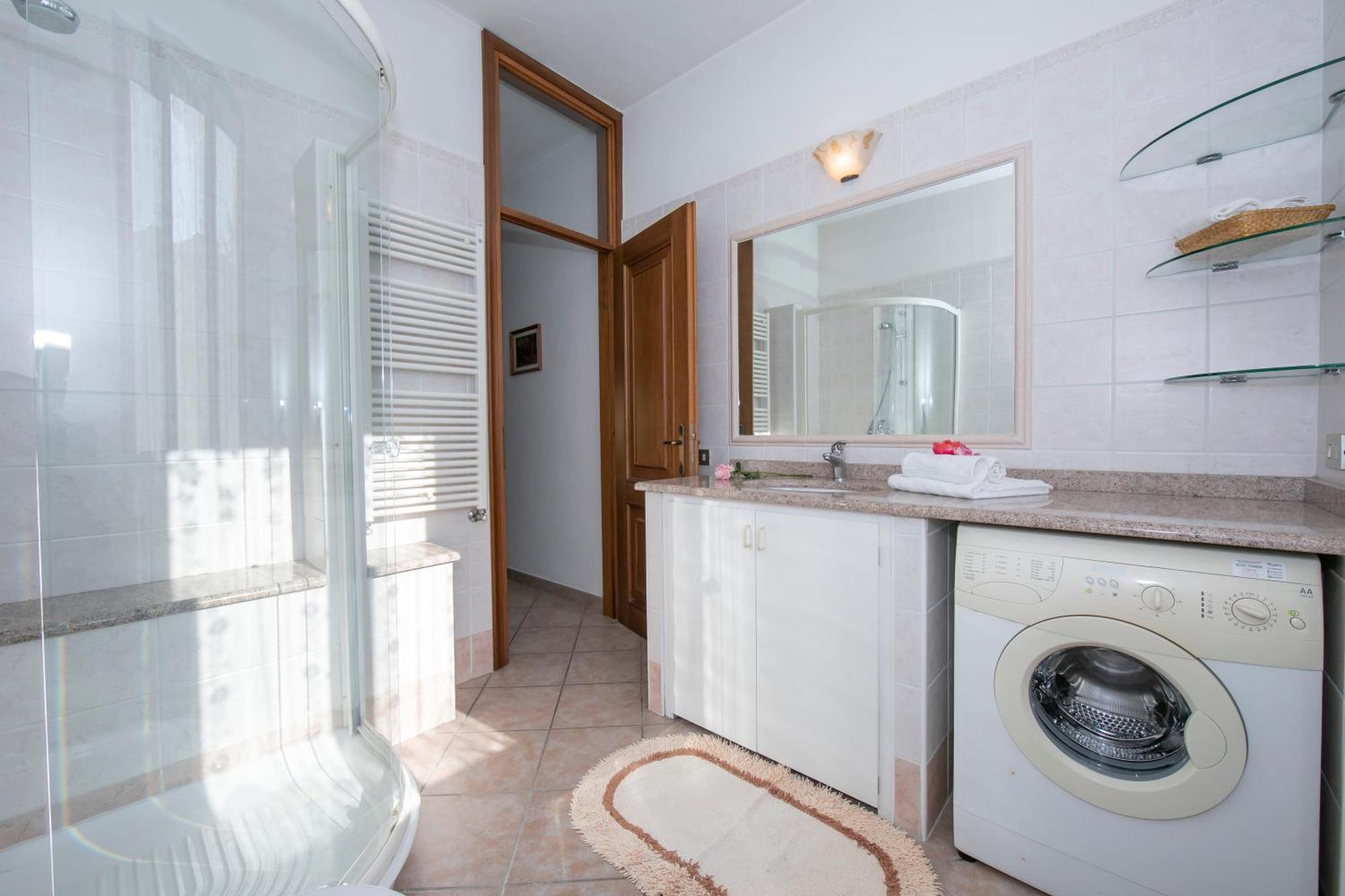 Casa Amabile With Salty Water Pool - Happy Rentals Reno Di Leggiuno Zewnętrze zdjęcie